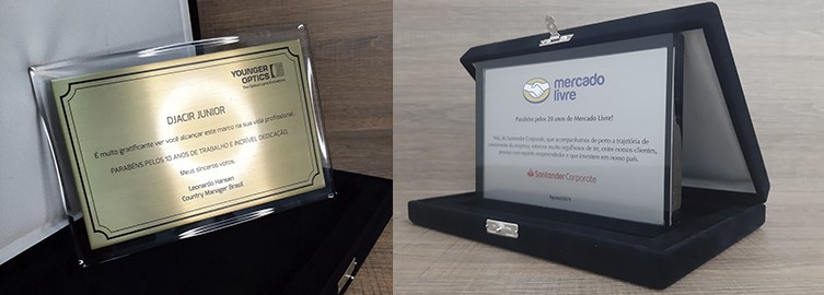 Saiba como produzir uma placa de homenagem ao funcionário do mês na sua empresa