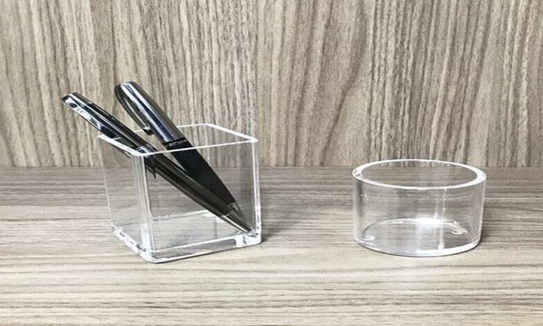 Como escolher brindes em acrílico para eventos